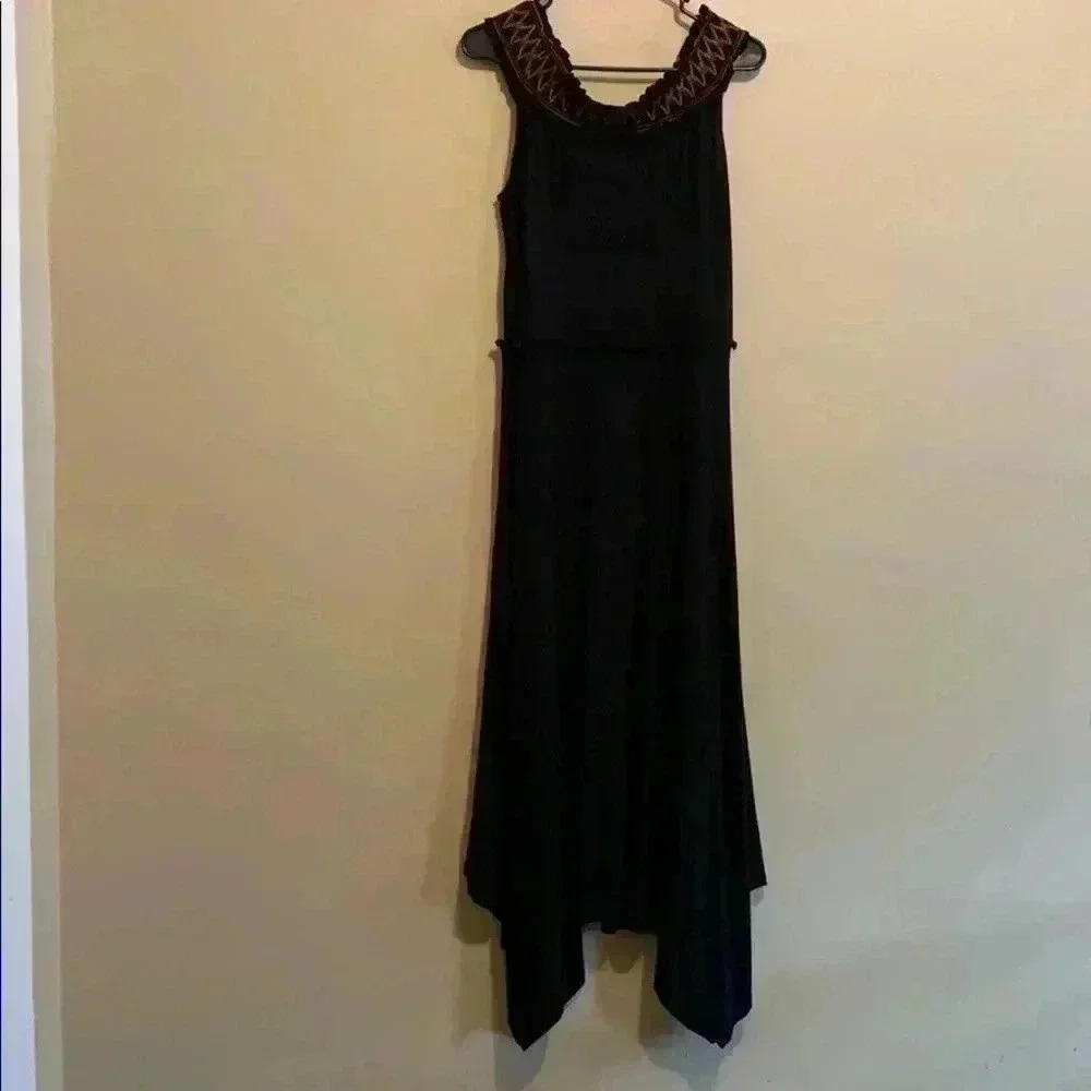 Spence Maxi Dress - Picture 2 of 5